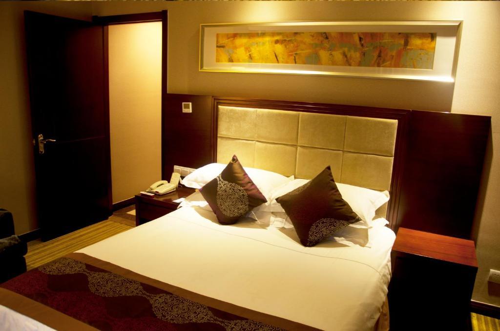 Inner Mongolia Lixin International Hotel Hohhot Room photo